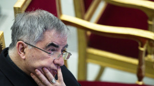 Processo Becciu, annullata l'udienza di domani