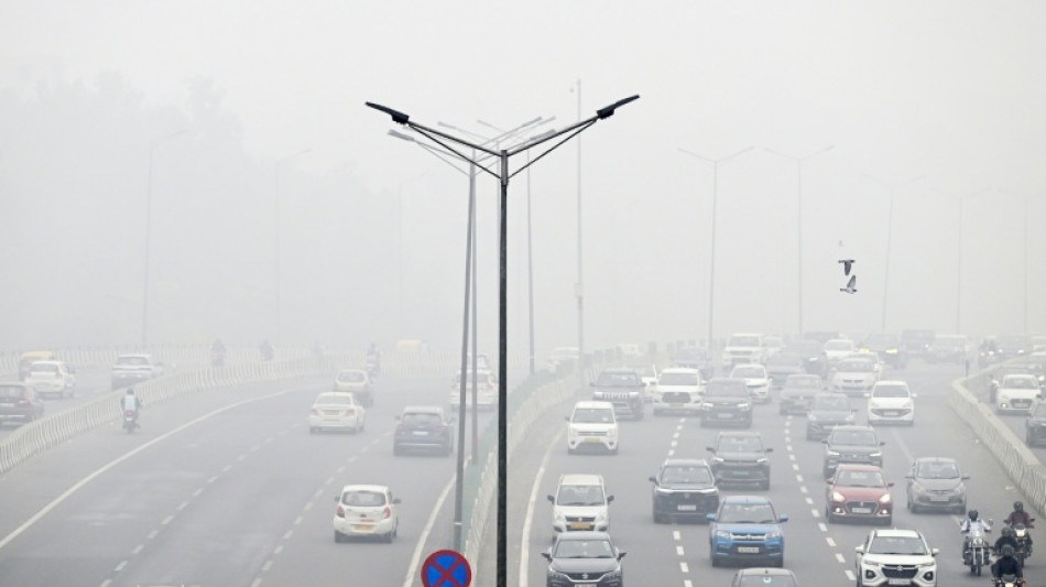 Toxic haze chokes Indian capital