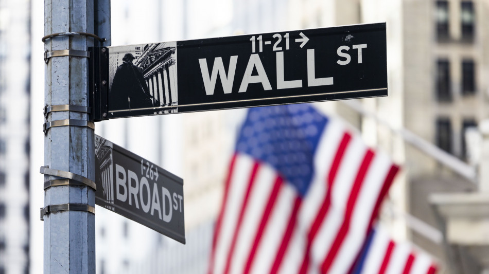 Wall Street apre contrastata, Dj -0,50%, Nasdaq +0,05