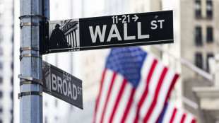 Wall Street apre in calo, Dj -0,39%, Nasdaq -0,45%