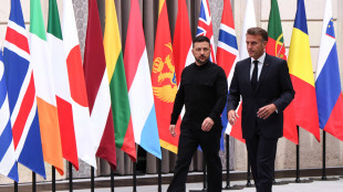 Zelensky, stiamo dando concretezza a garanzie di sicurezza