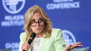 Trump se burla de Jill Biden por revelaciones sobre actuaci&oacute;n de su marido en debate