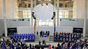 Bundestag beschließt Wachstumsbooster - Klingbeil: "Klares Signal" für Wirtschaft
