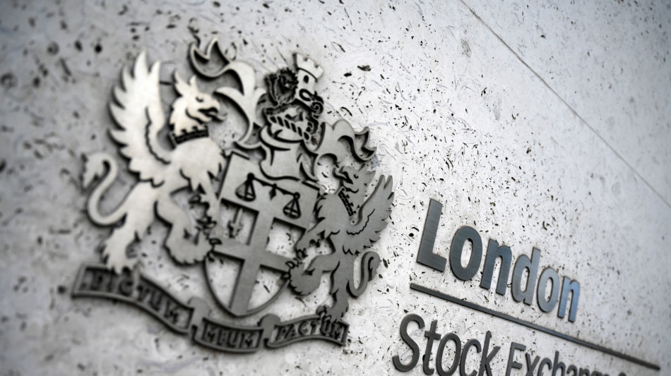 Borsa: l'Europa parte in leggero calo, Londra -0,3%