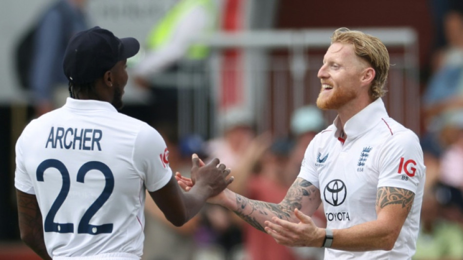 England make quick start after dismissing India in fourth Test