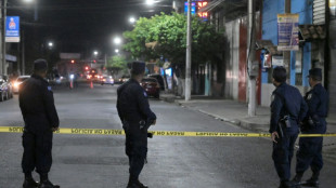 Salvador: op&eacute;ration contre les gangs apr&egrave;s une vingtaine d'homicides en 24 heures