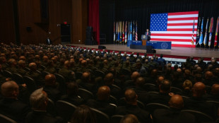 Trump dice que EEUU va a "vigilar" el narcotráfico terrestre tras cuatro ataques en el Caribe