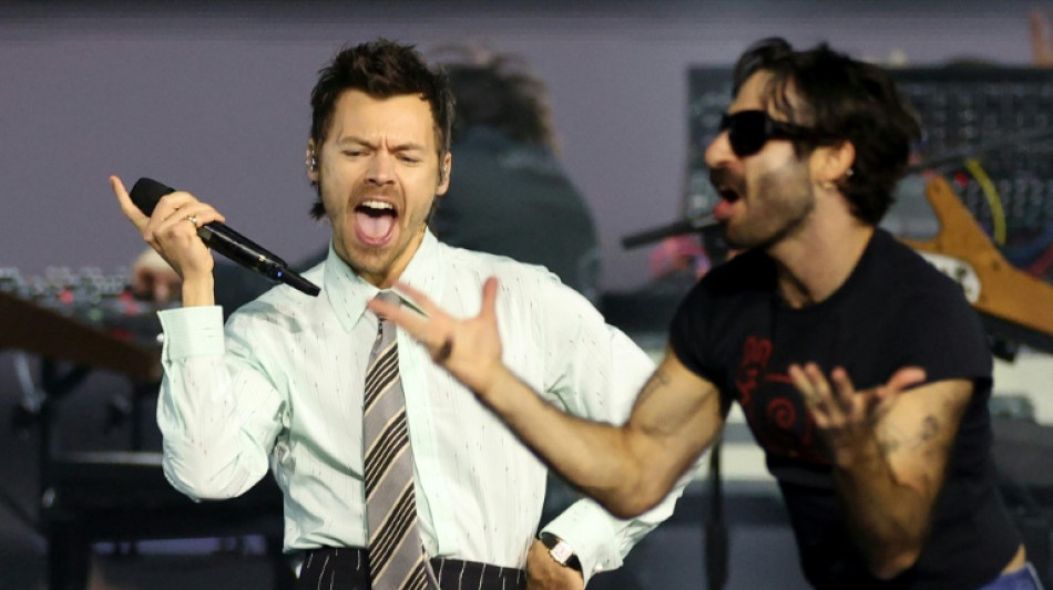 Popstar Harry Styles begeistert Fans mit Konzert zum Album-Start