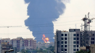 Israël prévient que l'Iran paiera "un prix très lourd", au troisième jour de conflit