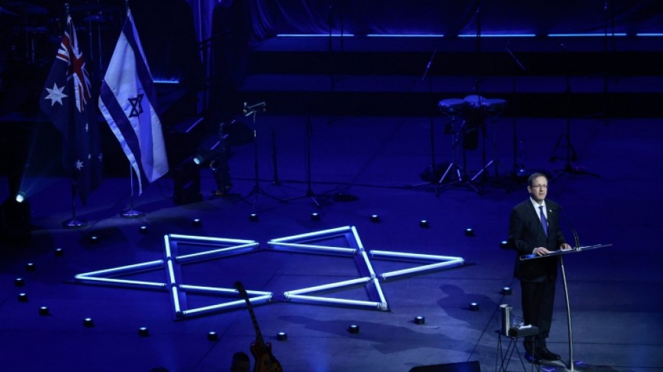 "Superaremos este mal", dice el presidente israel&iacute; en la playa australiana de Bondi