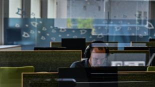 Umfrage: Viele Beschäftigte nehmen mehr Druck und Gereiztheit auf der Arbeit wahr