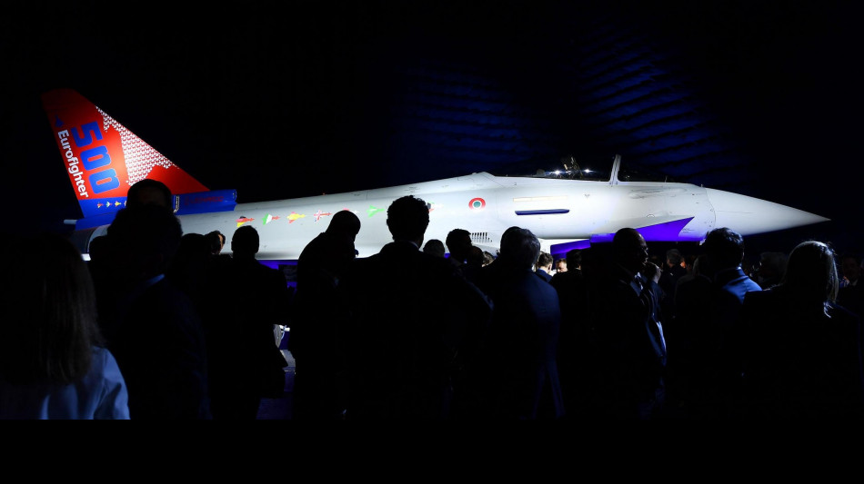 Eurofighter, un milione di ore volo. 'Asset strategico' anche in Italia