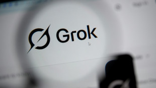 Adolescentes processam xAI nos EUA por imagens sexualizadas geradas por chatbot