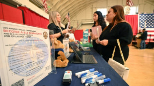 Emprego nos EUA tem resultado mais s&oacute;lido que esperado em novembro