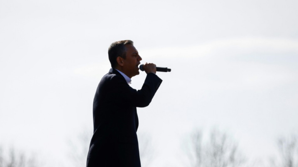 Protest gegen Festnahme von Studenten: Türkische Opposition ruft zu Einkaufsboykott auf