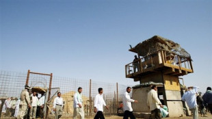 Contratista del Ejército de EEUU deberá indemnizar a iraquíes torturados en Abu Ghraib