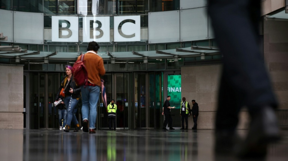 Trump r&eacute;clame 10 milliards de dollars &agrave; la BBC dans une plainte pour diffamation