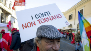 Nel Sud più pensioni che operai, impiegati e autonomi