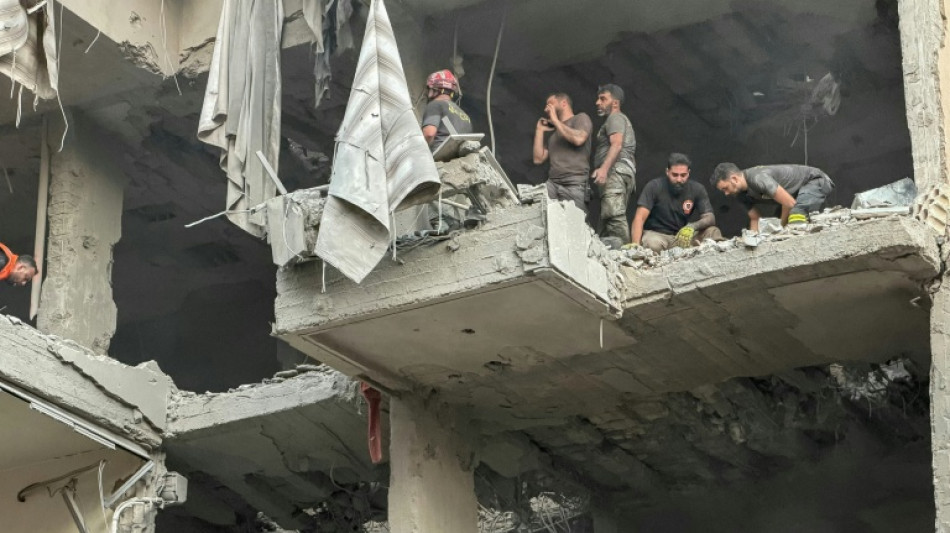 Israël frappe la banlieue de Beyrouth, affirme avoir visé le chef d'état-major du Hezbollah