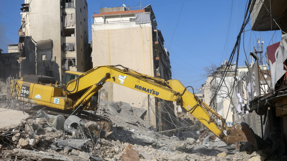 Libano, 12 i morti nei raid israeliani nel centro di Beirut