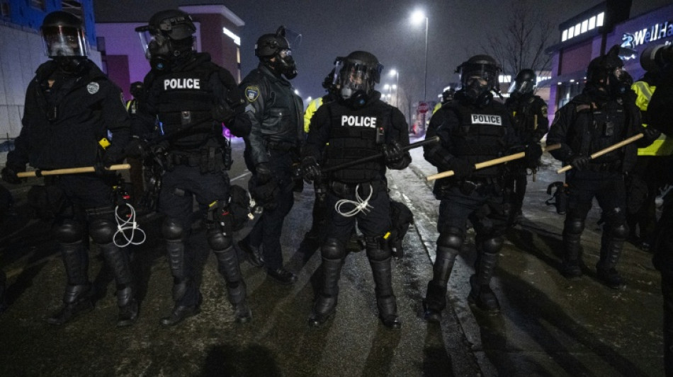 US border chief in Minneapolis as Trump tries to calm crisis