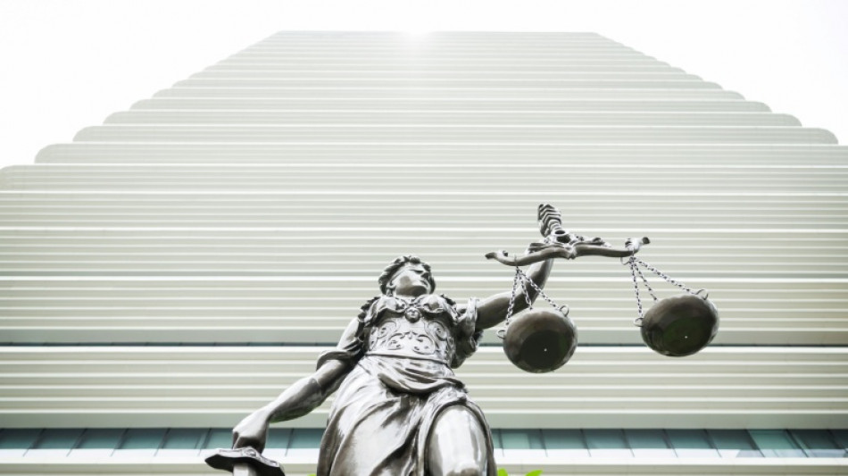 Bundesverwaltungsgericht pr&uuml;ft Verbot von rechtsextremistischen Hammerskins