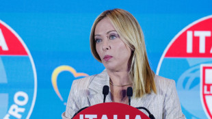 Meloni, la scuola è luogo dove si costruisce futuro dell'Italia