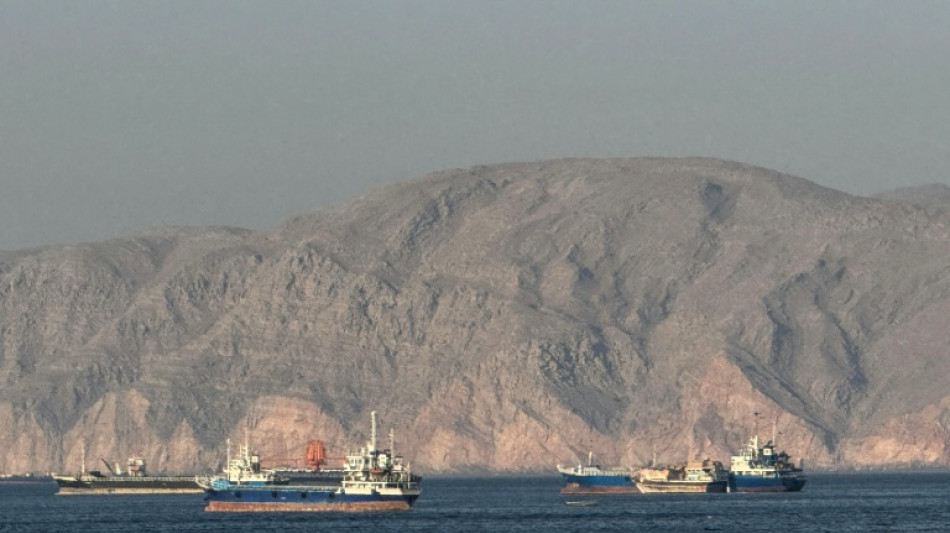 Au Moyen-Orient, frappes les plus massives depuis la tr&ecirc;ve d'avril, le p&eacute;trole en hausse