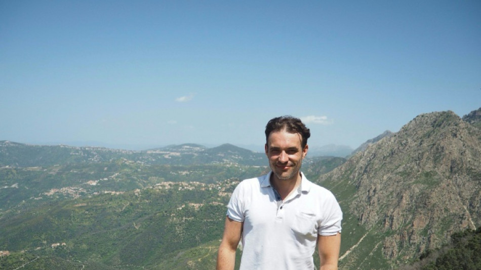 Christophe Gleizes condamn&eacute; en Alg&eacute;rie: sa famille esp&egrave;re une gr&acirc;ce, Macron promet d&rsquo;agir