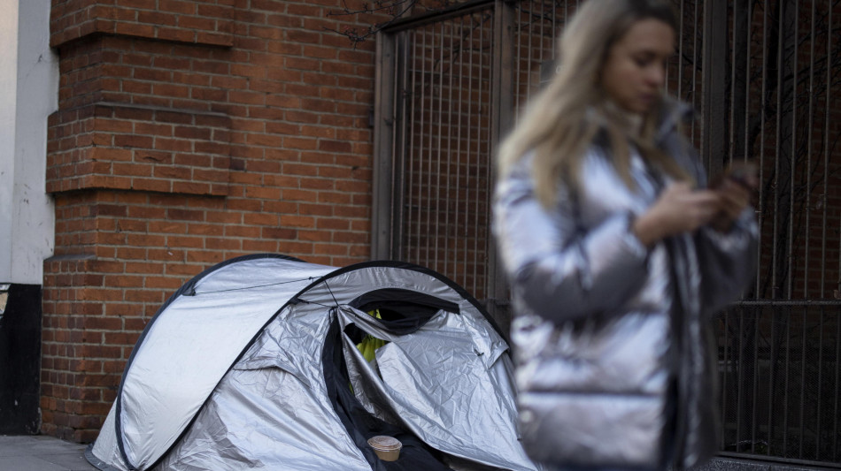 Oxfam, in 10 anni +33.900miliardi per 1% più ricco del mondo