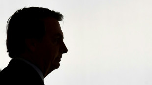 Defesa pede que Bolsonaro cumpra pena de 27 anos em pris&atilde;o domiciliar