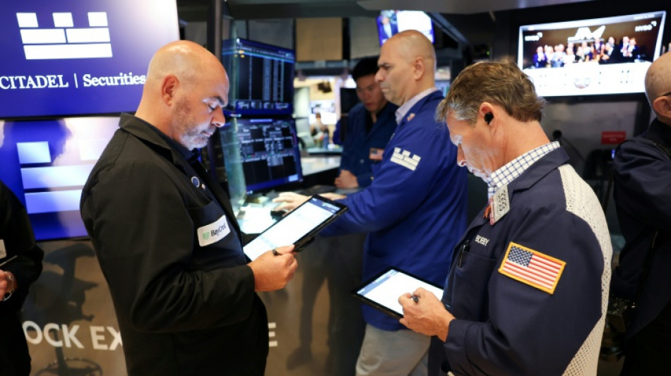 Wall Street ouvre en petite hausse, prudente avant de nouveaux indicateurs &eacute;conomiques