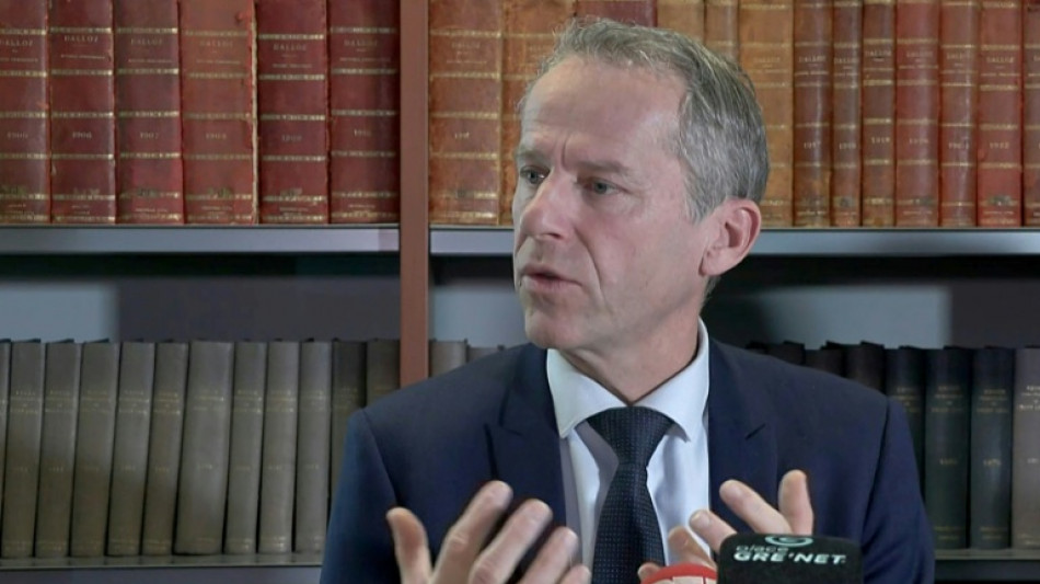 Un septuag&eacute;naire &eacute;crou&eacute; pour viols et agressions sexuelles sur 89 mineurs, et deux meurtres