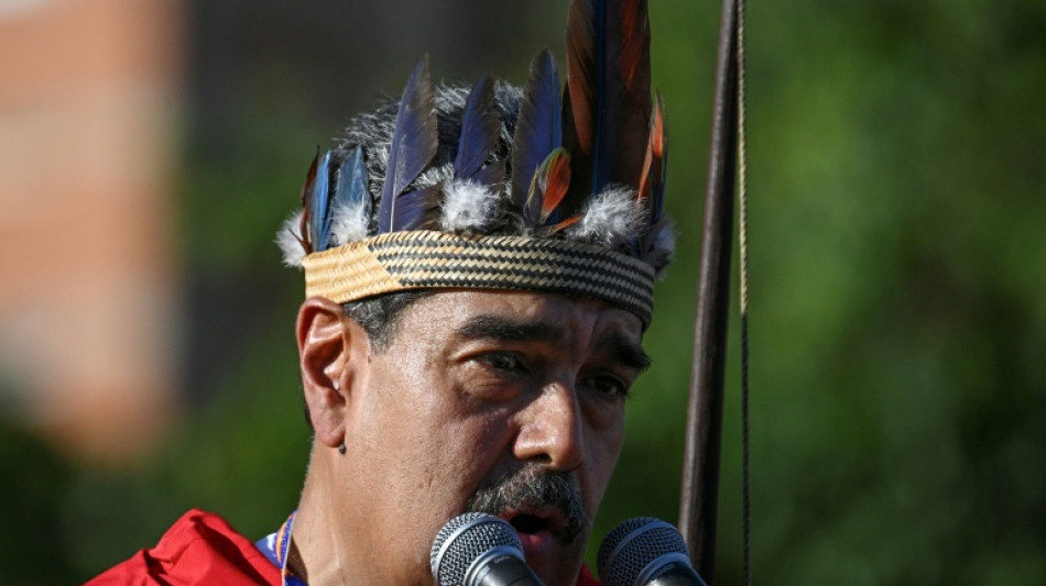 Maduro tacha de "bruja demoníaca" a Machado tras premio Nobel