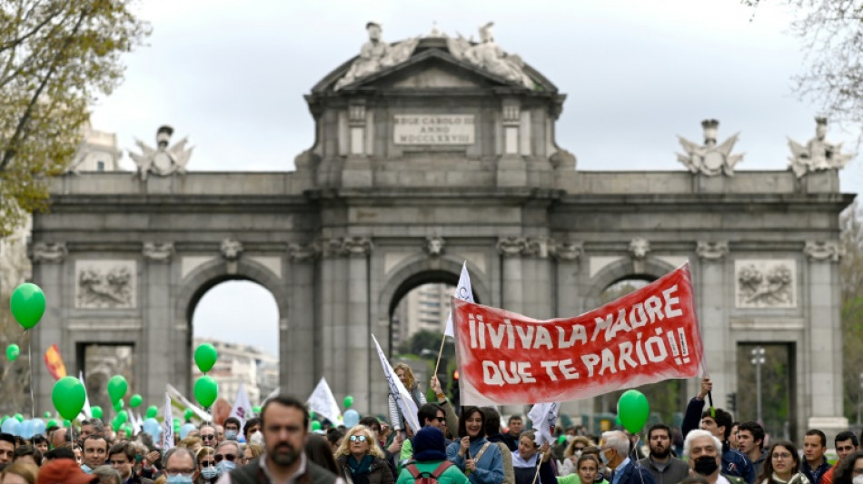 Espa&ntilde;a castigar&aacute; el acoso de antiabortistas a mujeres frente a cl&iacute;nicas