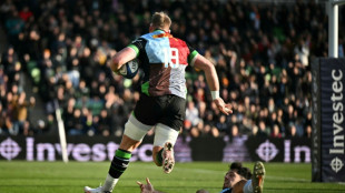 Marcus Smith shines as Quins thrash Bayonne