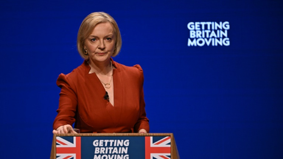 Ratingagentur Fitch &uuml;bt deutliche Kritik an Kurs der britischen Premierministerin
