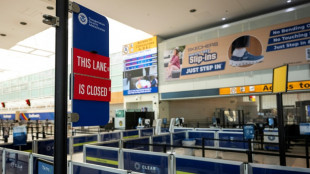 Trump amea&ccedil;a controladores a&eacute;reos por aus&ecirc;ncias durante 'shutdown'