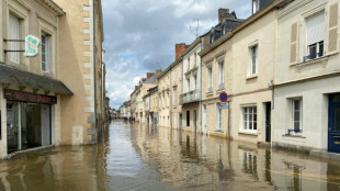Crues: vigilance rouge lev&eacute;e en Mayenne et Maine-et-Loire, baisse des eaux &agrave; Craon