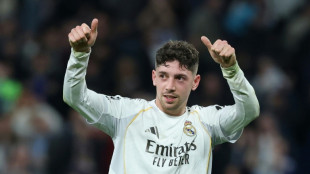 El Real Madrid multa con 500.000 euros a Tchouam&eacute;ni y Valverde 
