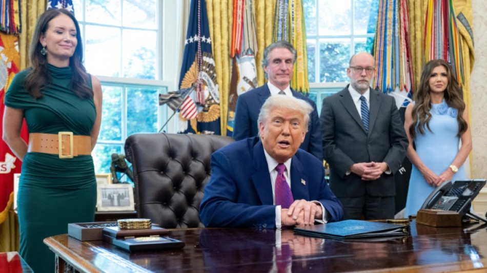 Trump piles pain on Democrats over US government shutdown