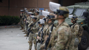 Giudice Usa vieta a Trump di schierare Guardia Nazionale
