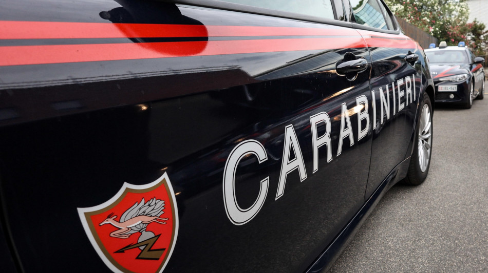 Anziano fu trovato morto nel Piacentino, moglie e figlio arrestati