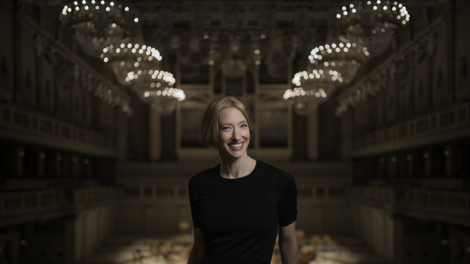 La direttrice d'orchestra Joana Mallwitz debutta a Santa Cecilia