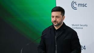 Selenskyj beklagt langsame R&uuml;stungslieferungen - Zwei Tote bei russischen Angriffen 