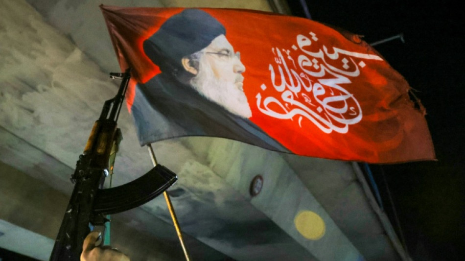 Deslocados retornam para casas destru&iacute;das no L&iacute;bano ap&oacute;s an&uacute;ncio de tr&eacute;gua