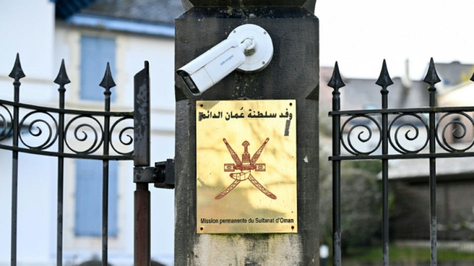 Terminan las negociaciones de EEUU e Ir&aacute;n en Suiza, entre presiones militares