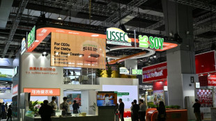 China prolonga la suspensión de un arancel adicional del 24% a bienes de EEUU