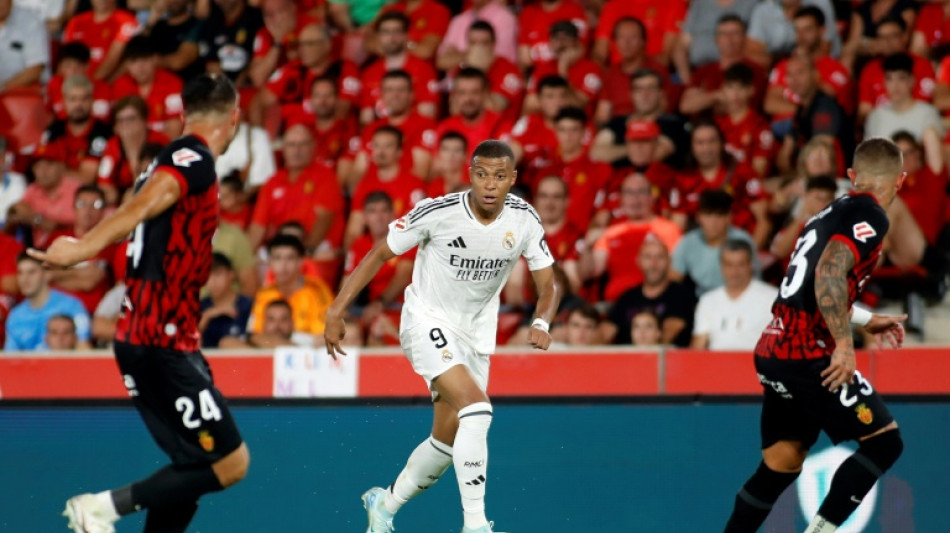 El Bernab&eacute;u se viste de gala para el esperado debut de Mbapp&eacute;