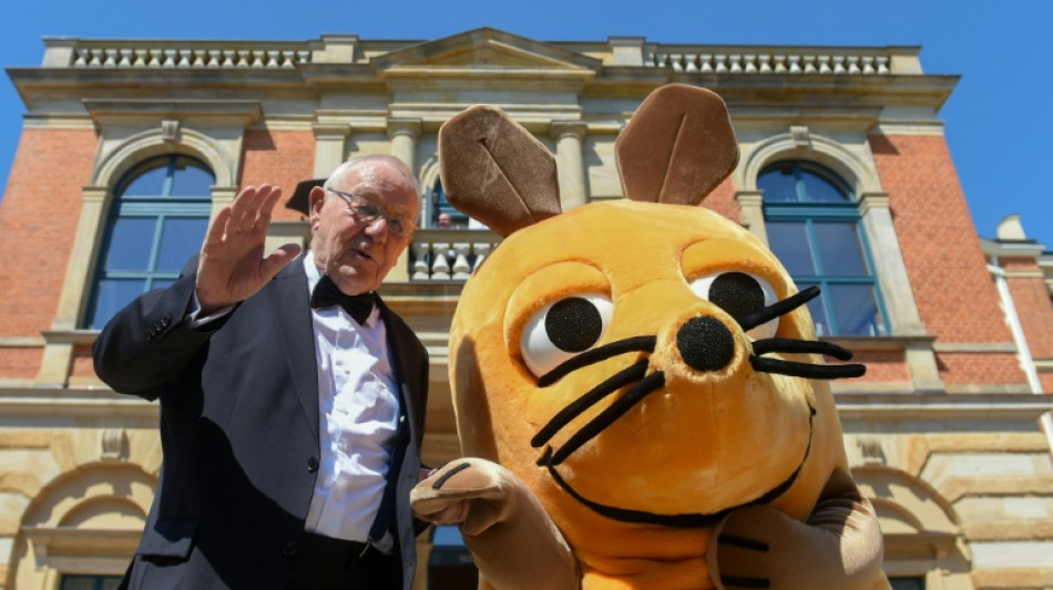 &Ouml;ffentlichkeitsfahndung nach Brandanschlag auf Maus-Figur in K&ouml;ln